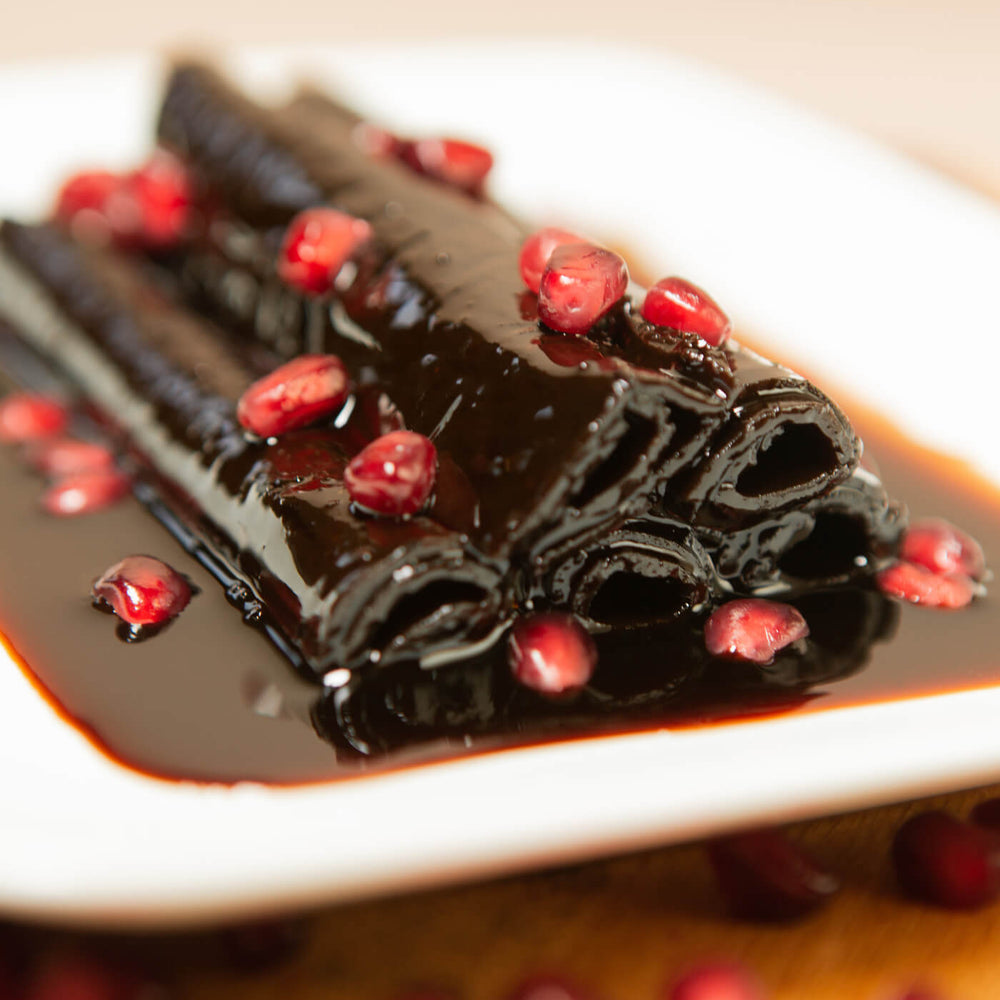 Nemis fisting porno onlayn Egri figurali yalangoch yosh ayol