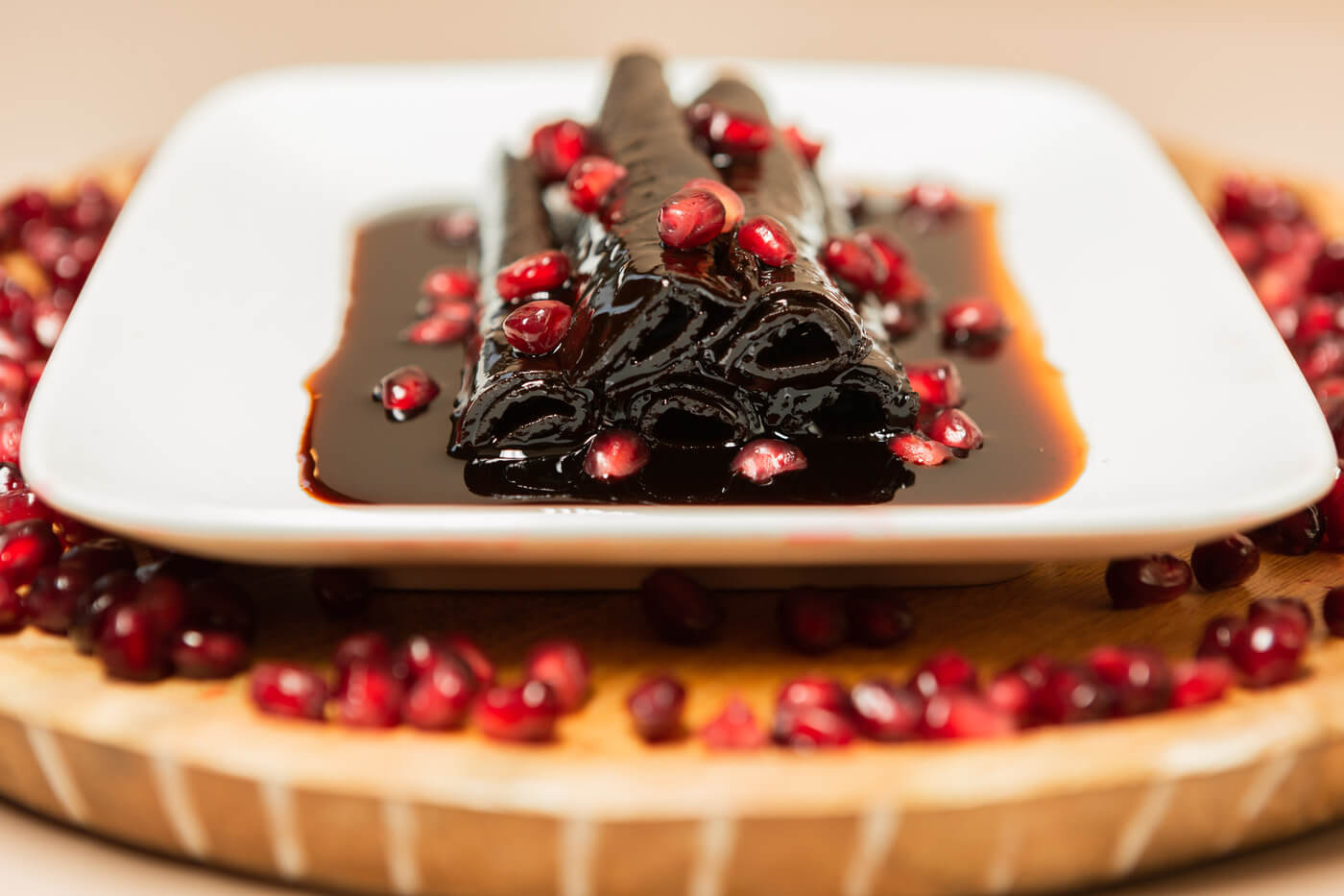 Big Wet and Juicy Sour Fruit Rolls | Lavashak.com - Persian